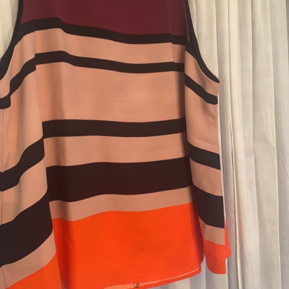 Ann Taylor Size Large Blouse New Without Tags - Picture 3 of 4